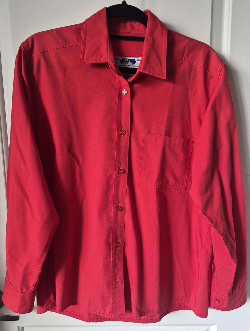 Tilley Endurables Men’s Red Button-Up Shirt – Size Medium ❤️